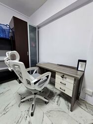 Blk 204 Bukit Batok Street 21 (Bukit Batok), HDB 4 Rooms #533388451